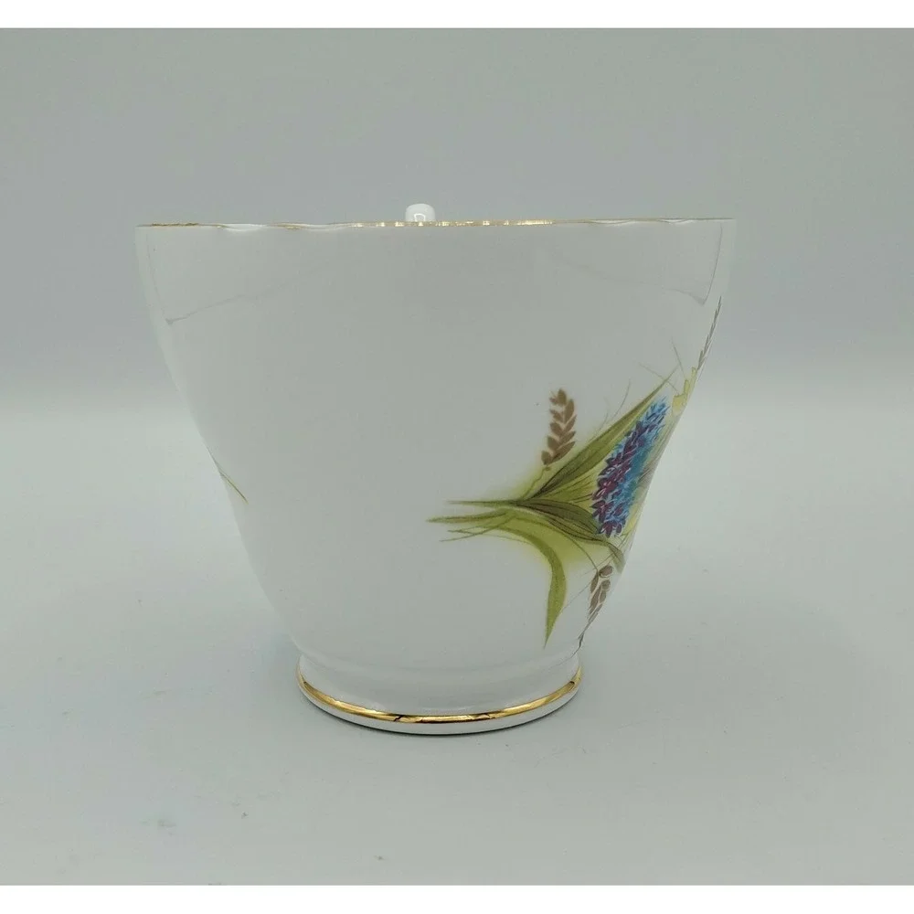Royal Ascot Tea Cup‎ Saucer Wheat Blue Purple Flower Gold Rim Scallop Footed
